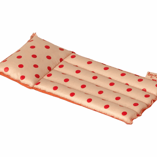 maileg air mattress, mouse red dots