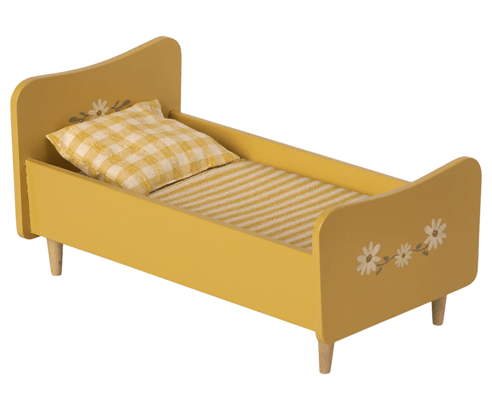 maileg wooden bed mini, yellow