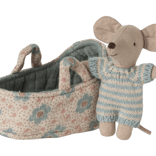 maileg baby mouse in carry cot blue
